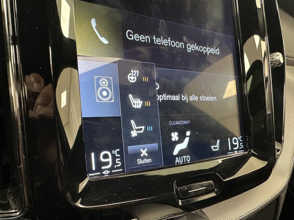 Volvo XC60 2.0 t8 awd recharge r-design | luchtvering | b&w | nappaleder |