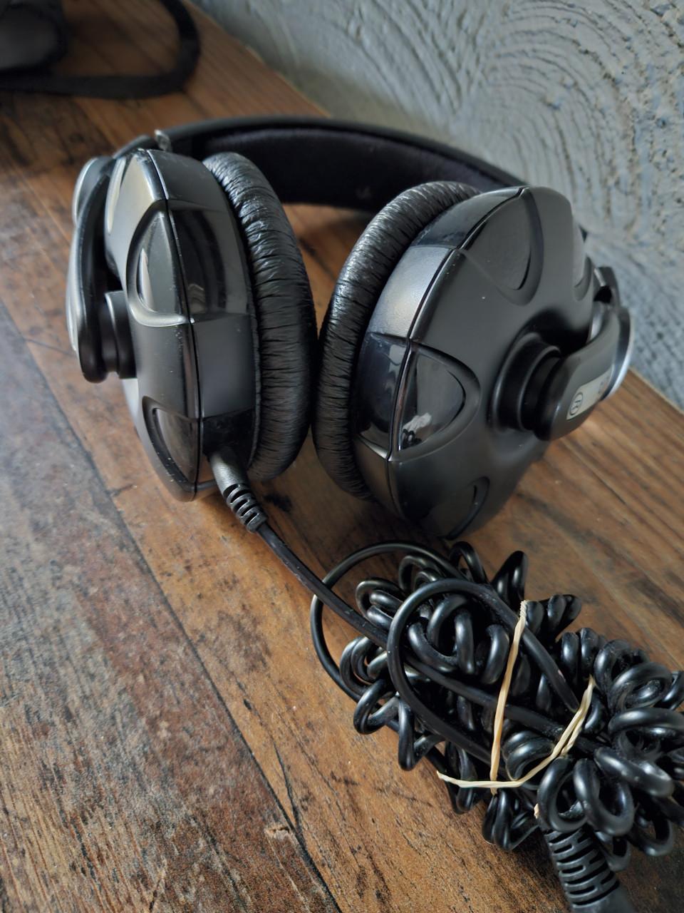 Werkend vintage Sennheiser HD 215 Hoofdtelefoon -