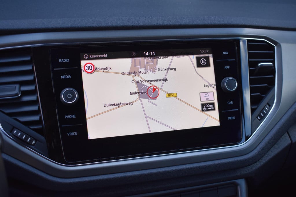 Volkswagen T-roc 1.0 tsi | camera | apple carplay | android auto | navigati