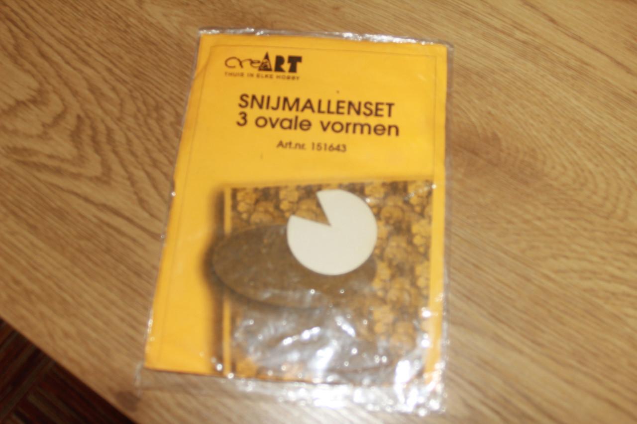 Snijmallenset,,2 metalen ovale vormen
