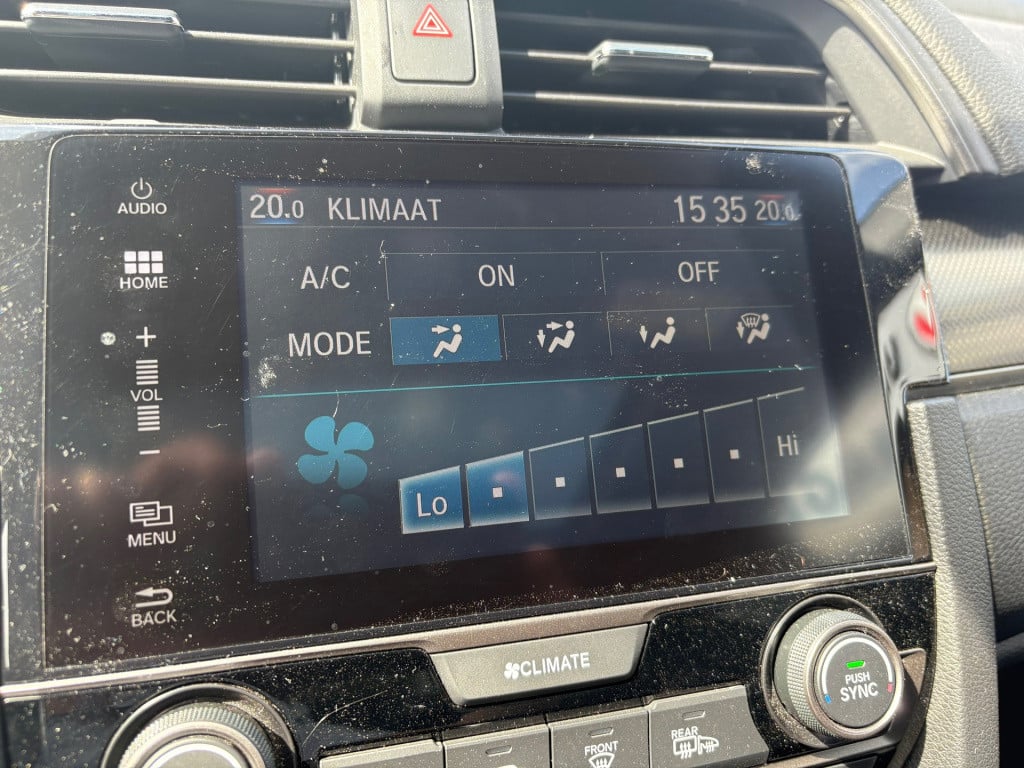 Honda Civic 1.0 i-vtec executive