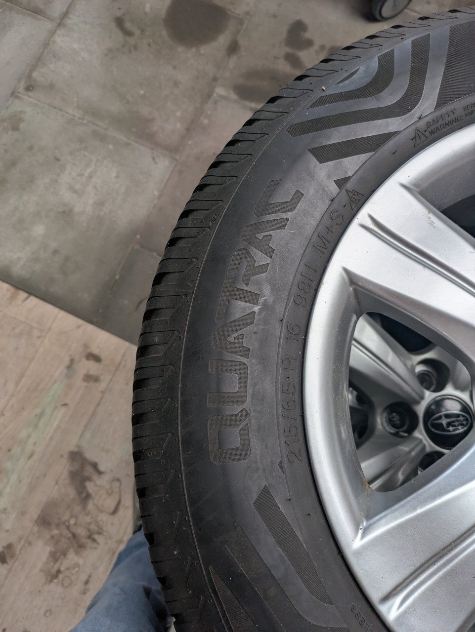 Subaru Forester wielen met 4 seizoenen banden