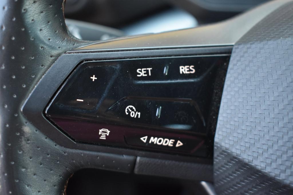 Cupra Born business one 62 kwh soh 93.2% | stoelverwarming | camera | nap |