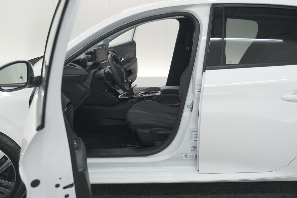 Peugeot 208 puretech 100 allure | adaptieve cruise control | camera | apple