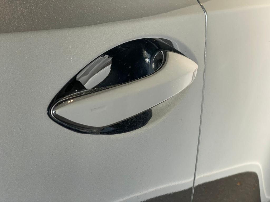 Lexus Nx 300h awd business line