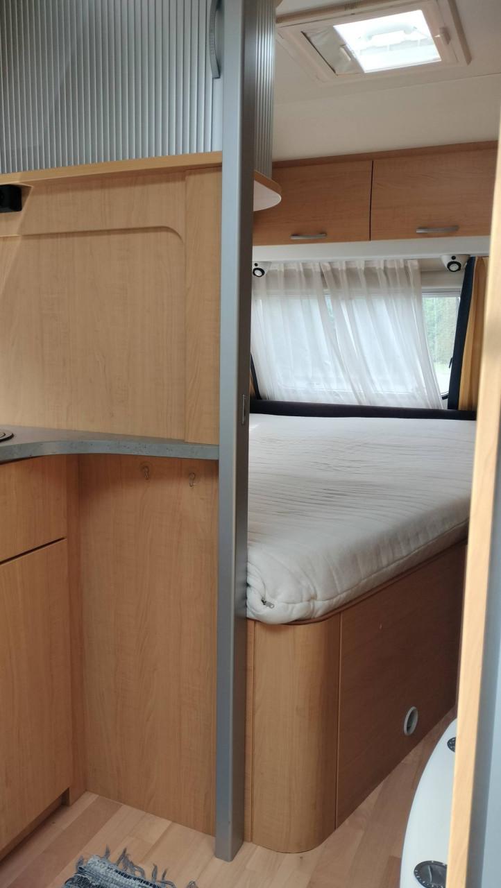 Knaus 450 (2006) met voortent