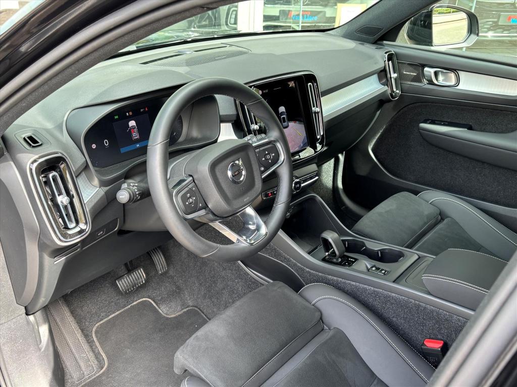 Volvo XC40 2.0 b4 core business| harman kardon| camera|blis| 1e eigenaar| r