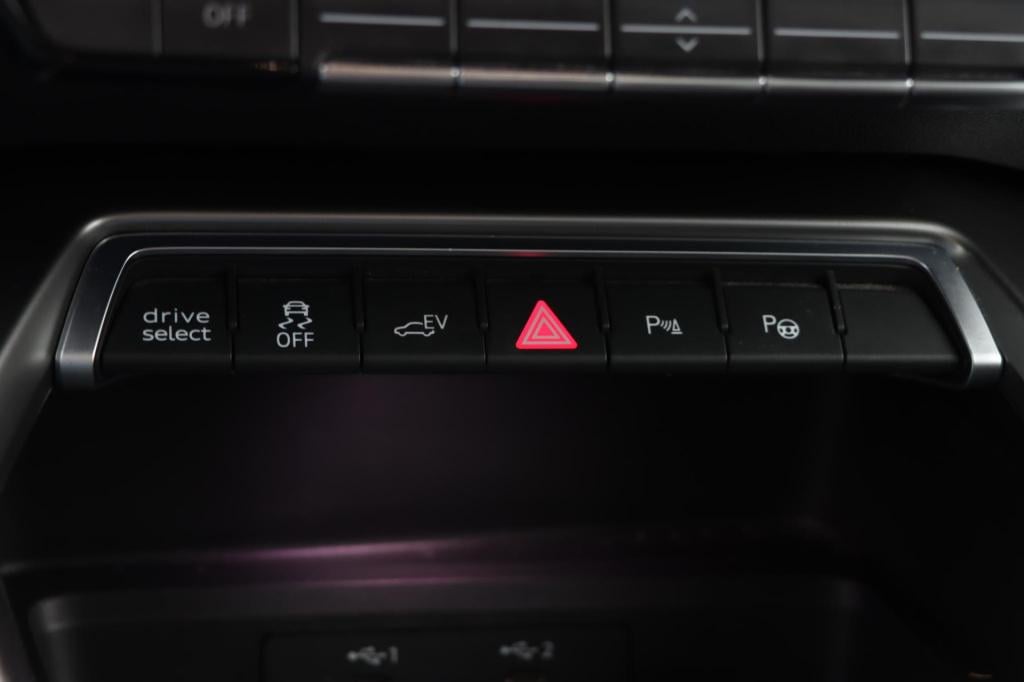 Audi A3 sportback 40 tfsi e advanced edition 204pk s-tronic