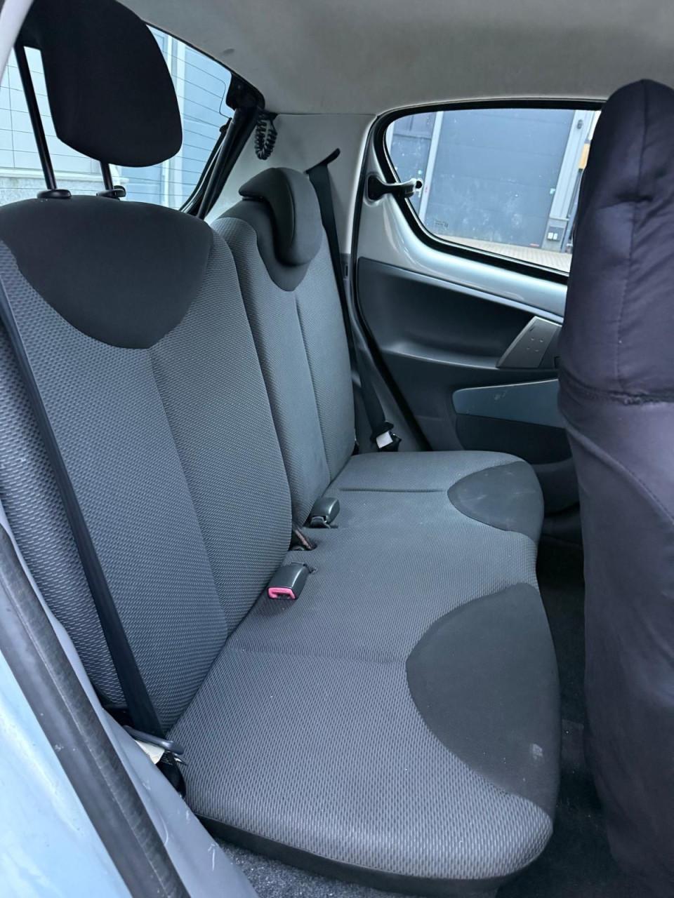 Toyota Aygo 1.0-12V Airco 5 deurs