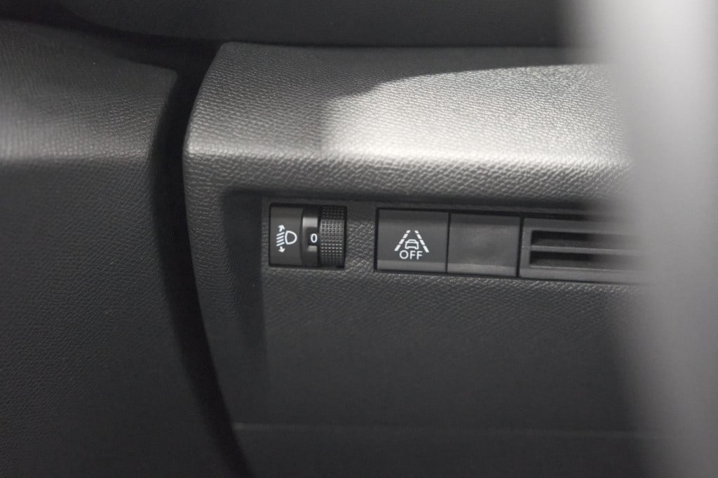 Citroen C4 puretech 130 eat8 feel edition | camera | apple carplay | parkee