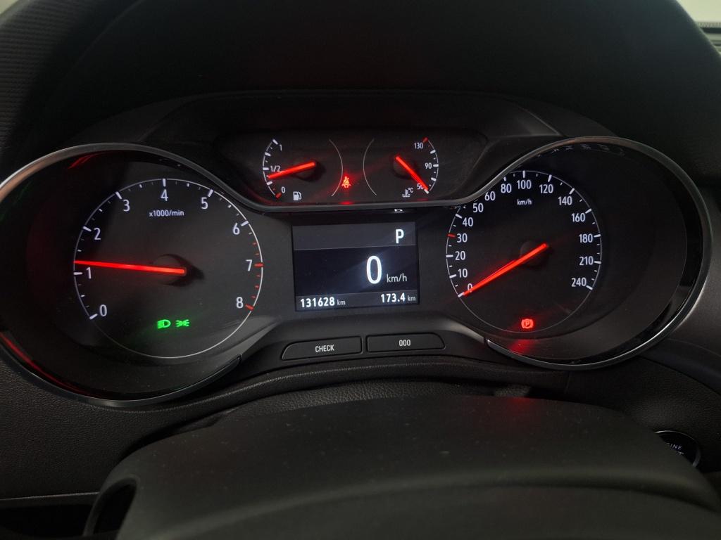 Opel Crossland X 1.2 t. innovation | trekhaak | camera | automaat |