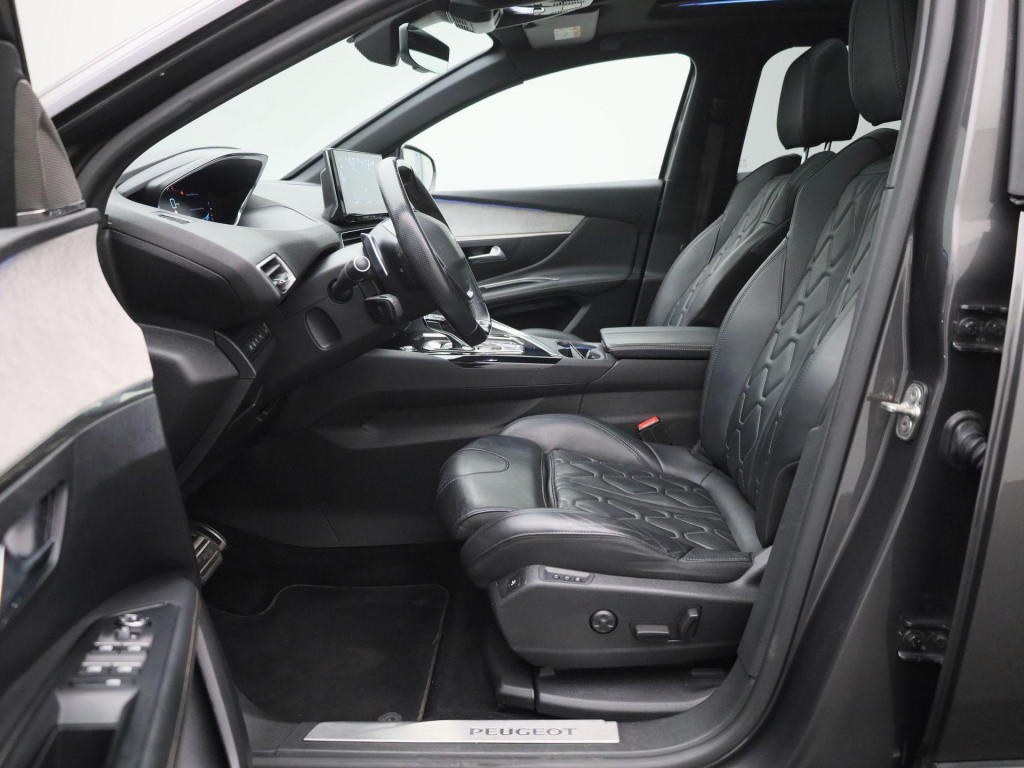 Peugeot 3008 1.6 hybrid 225 blue lease gt | panoramadak | leder | trekhaak 