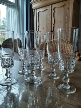 6 LUMINARC  FRANCE - KRISTALLEN - CHAMPAGNE GLAZEN