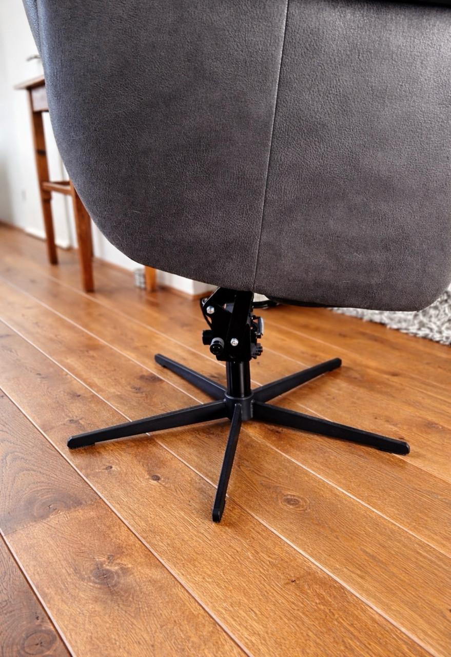 Te koop sta op fauteuil/ stoel ( accu)