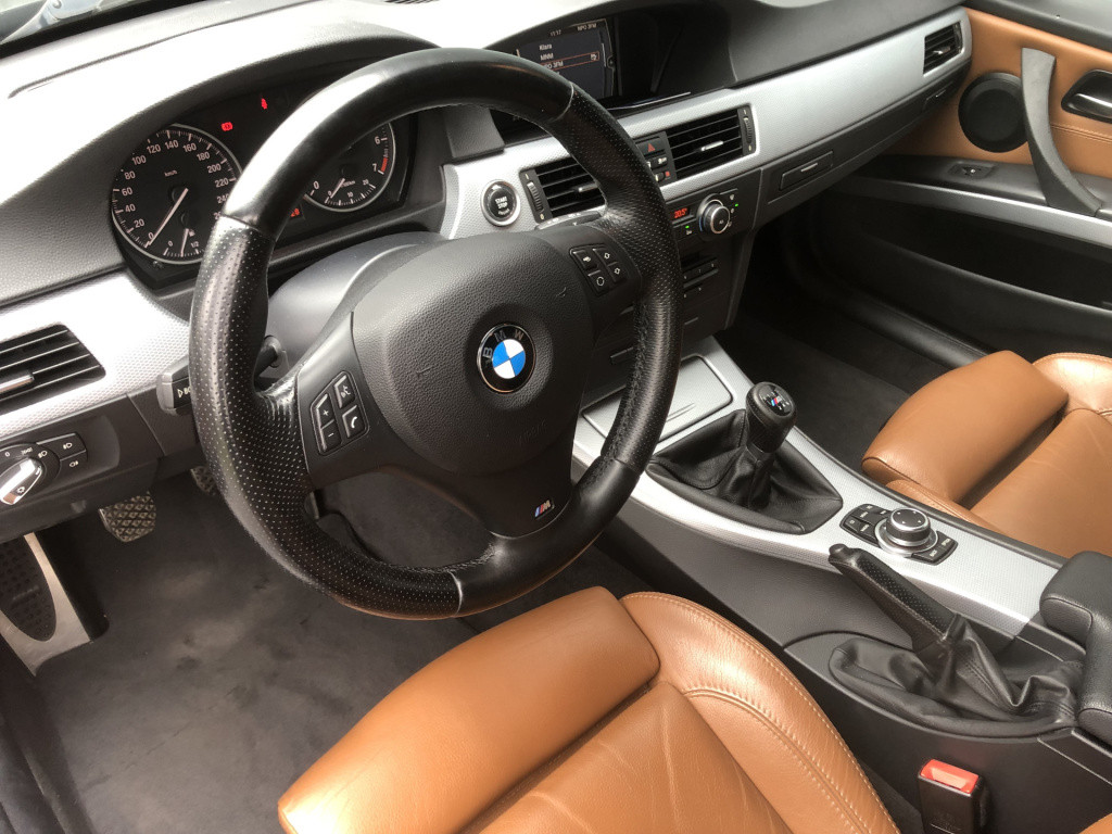 BMW 3-serie touring 318i high executive m-sport edition