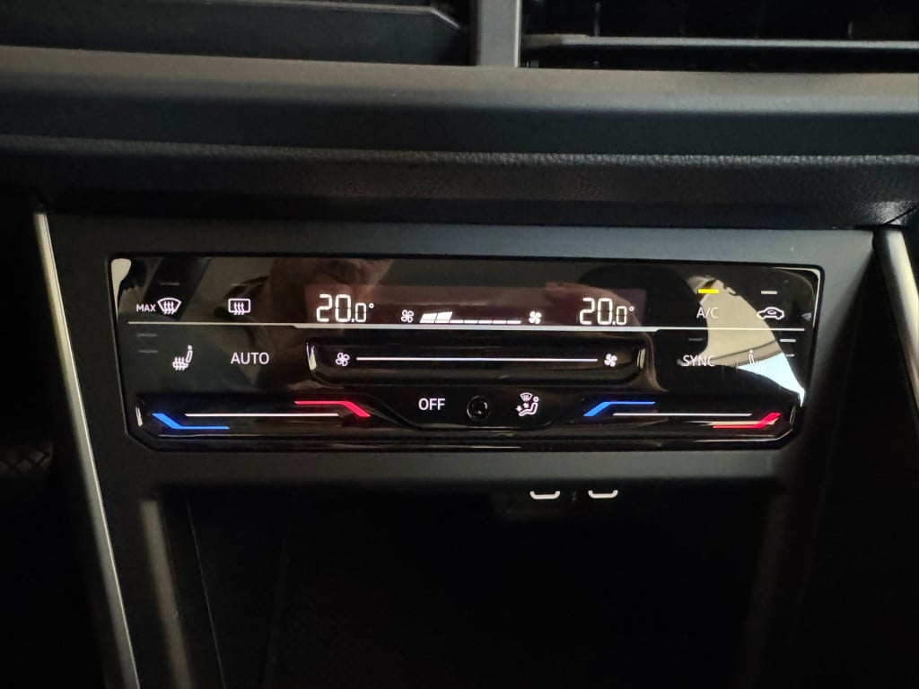 Volkswagen Polo 1.0 tsi life business