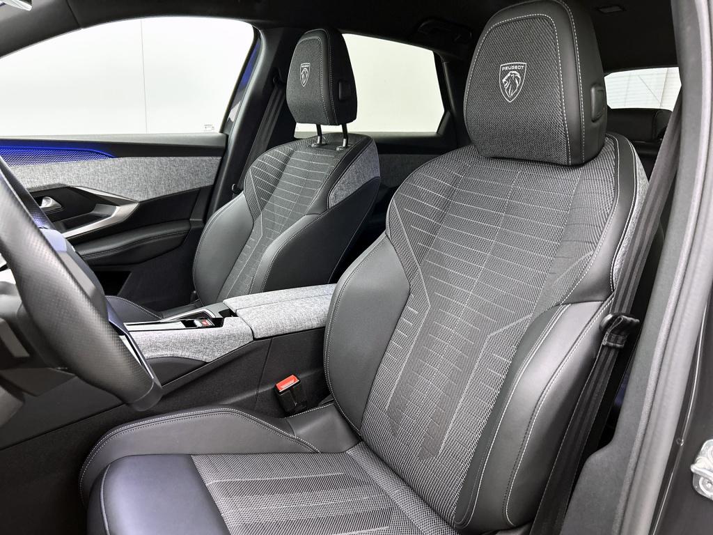 Peugeot 3008 1.2 hybrid 145 gt | rijklaar |