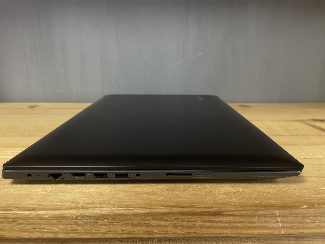 Lenovo IdeaPad 330 / 17.3 / AMD A6 / 8GB / 250GB SSD / W11 Home