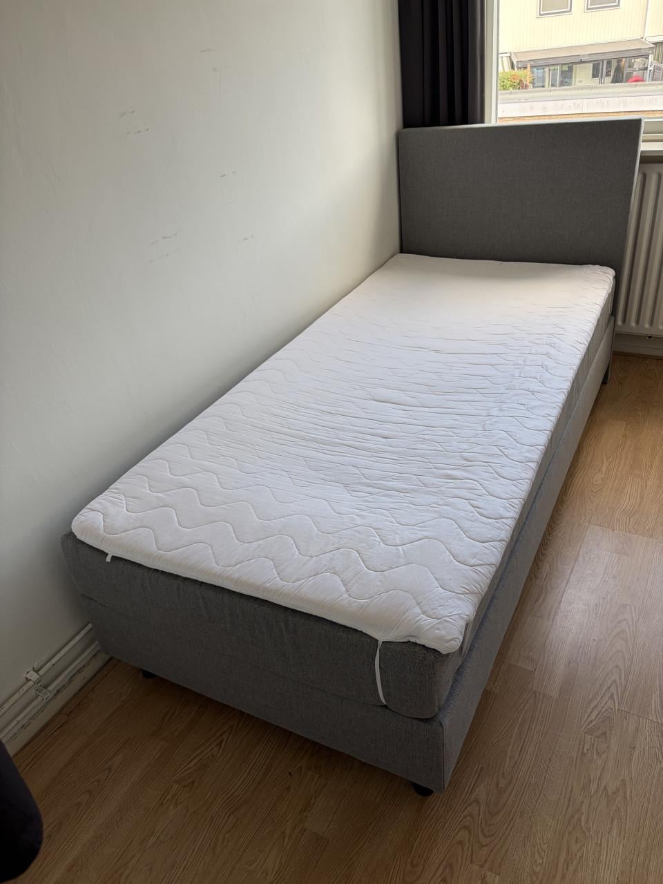 Boxspring 90x200 cm met eenden donzen dekbed