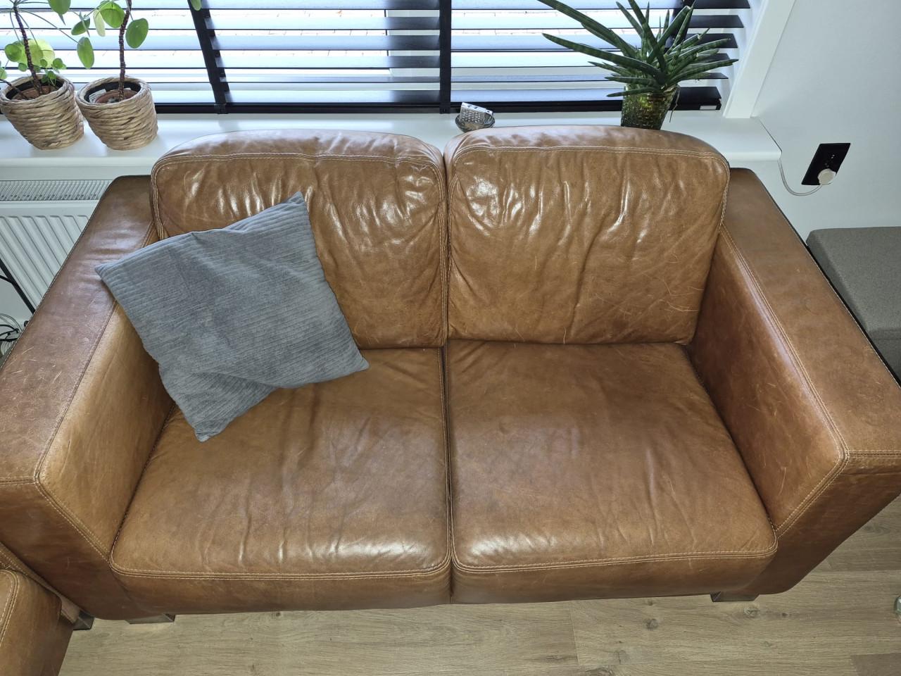 Nette lederen bankstellen