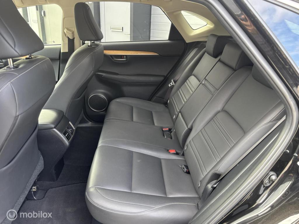 Lexus Nx 300h awd 25th edition