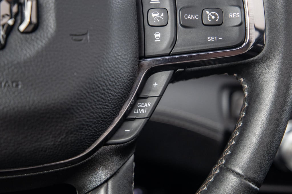 Dodge Ram 1500 5.7 v8 4x4 crew cab limited bpm vrij / all in prijs / pano /