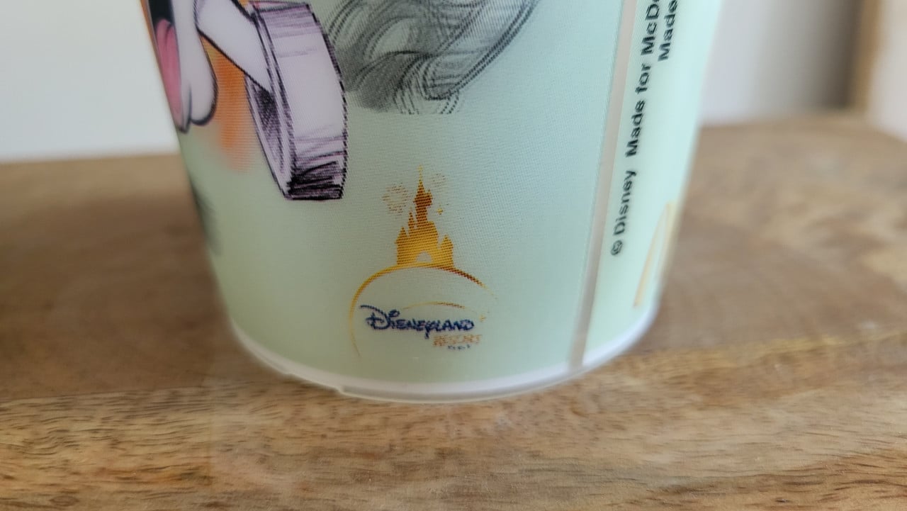 Mc Donalds Happy Meal 2006 set v 2 Disney hologram bekers