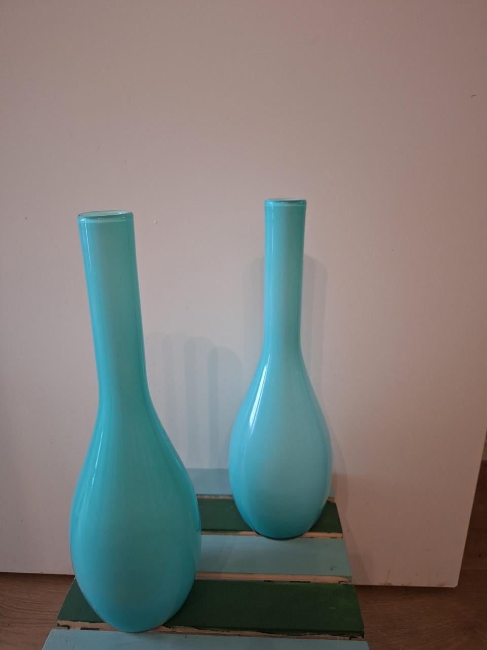 2 decoratieve flessen
