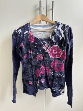 Twinset maat 38 kleuren blauw,grijs,roze, print bloemen, maat 36-38
