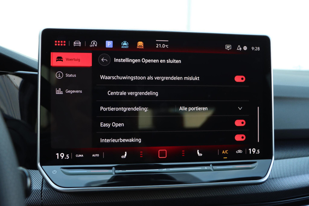 Volkswagen Golf variant 1.5 etsi r-line edition 115pk dsg7