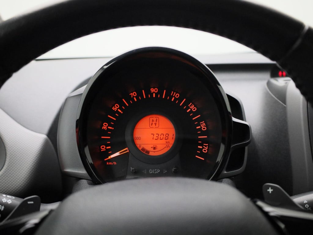 Peugeot 108 1.0 e-vti active | automaat | airco | elektrische ramen | mistl