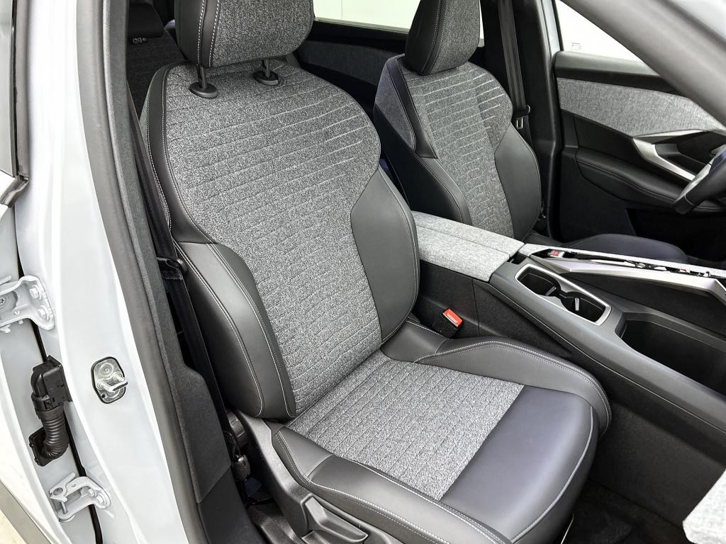 Peugeot 5008 hybrid 145 pk automaat allure | rijkalar | agr-stoelen | 360 c