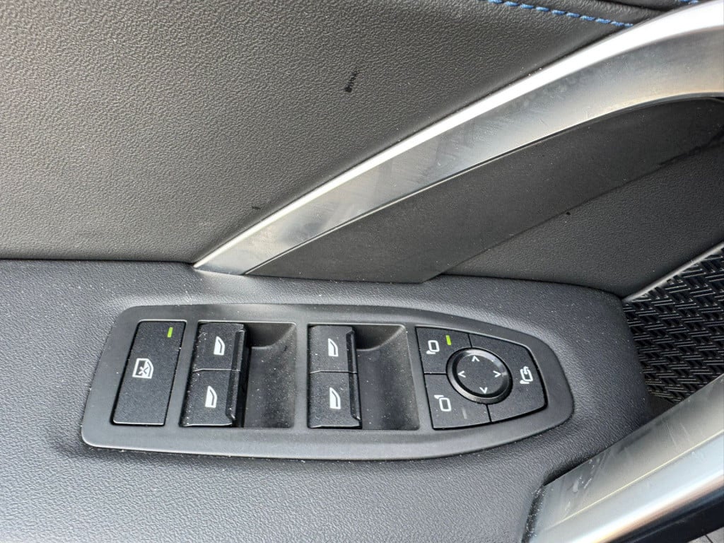 BMW Ix1 xdrive30 launch edition 67 kwh
