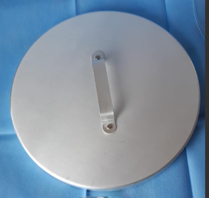 Glazen voorraadpot met deksel Ø 22 cm. , ↑ 16 cm.