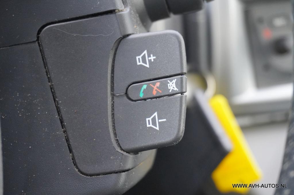 Renault Scenic 1.6-16v business line