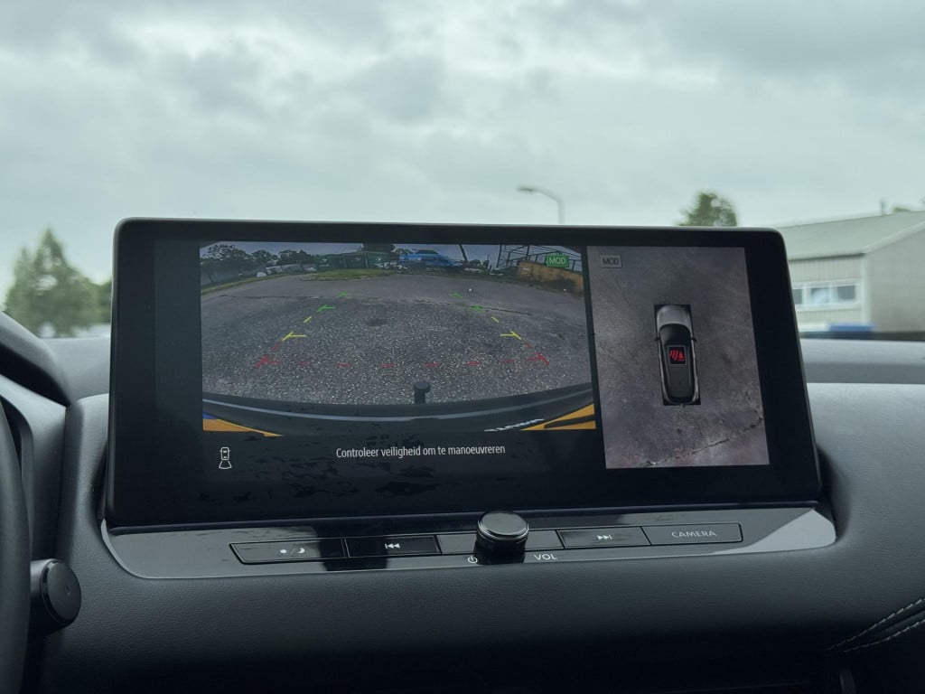 Nissan Qashqai 1.3 mhev xtronic n-connecta design pack | trekhaak | panoram