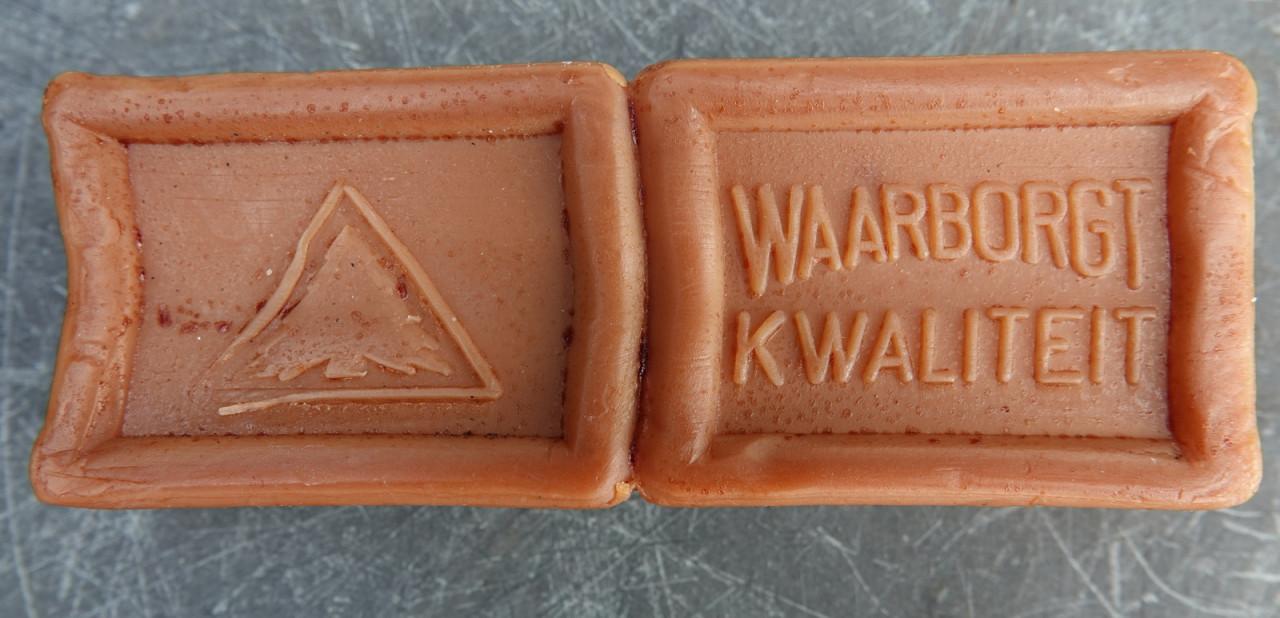 Doos met 15 dubbelstukken zeep