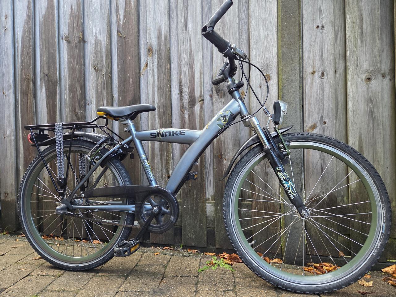Batavus Snake 24 inch met 3 versnellingen