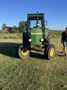 John Deere 3030