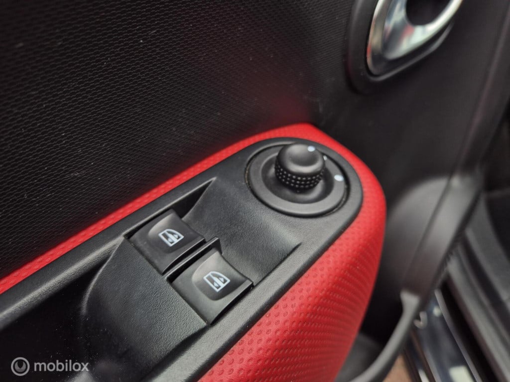 Renault Twingo 0.9 tce dynamique / cruisecontrol / parkeersensoren / airco
