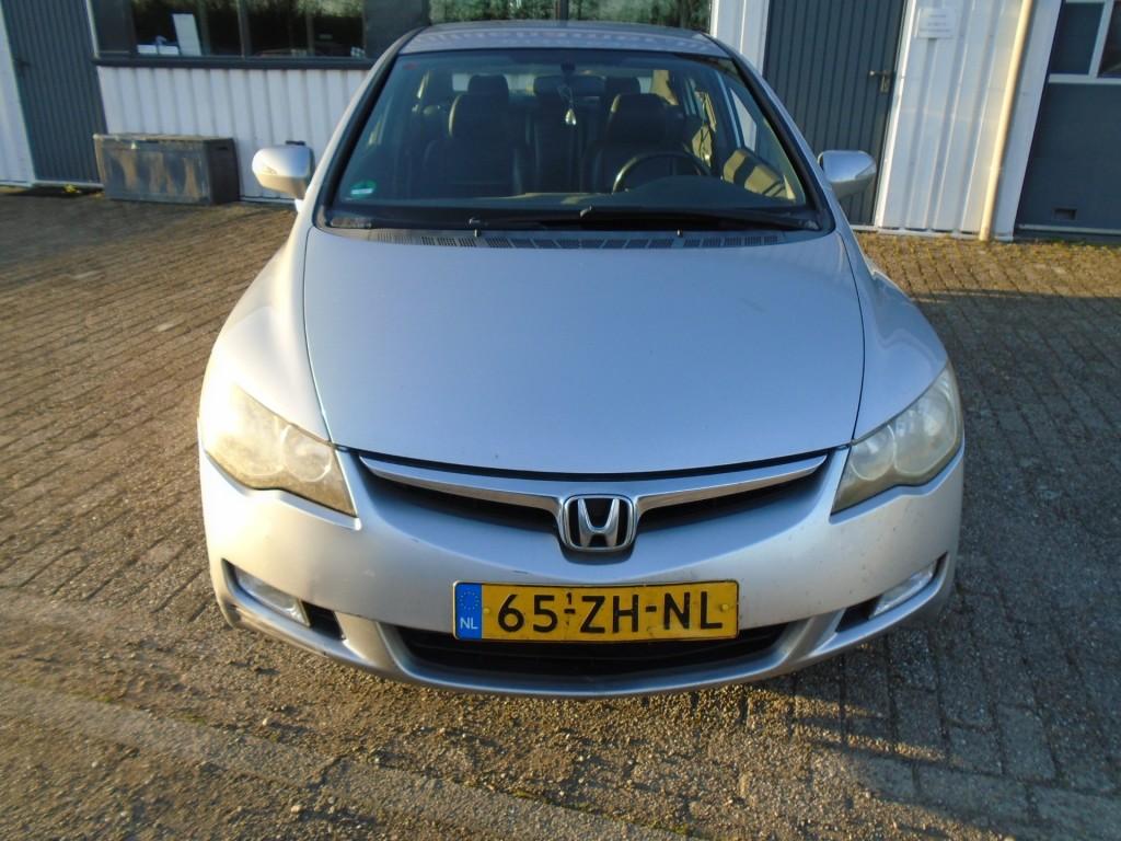 Honda Civic 1.3 hybrid