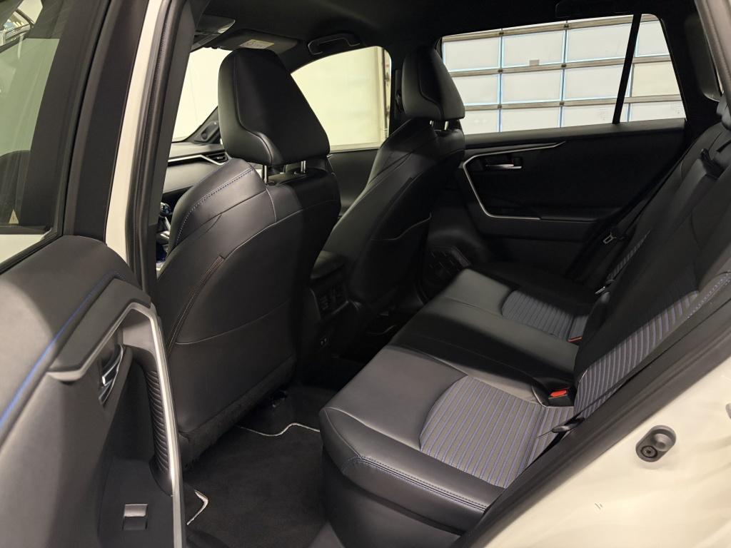 Toyota Rav4 2.5 hybrid awd bi-tone