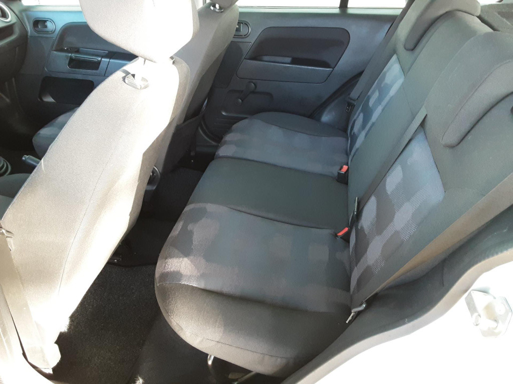 Ford Fusion 1.4-16v champion