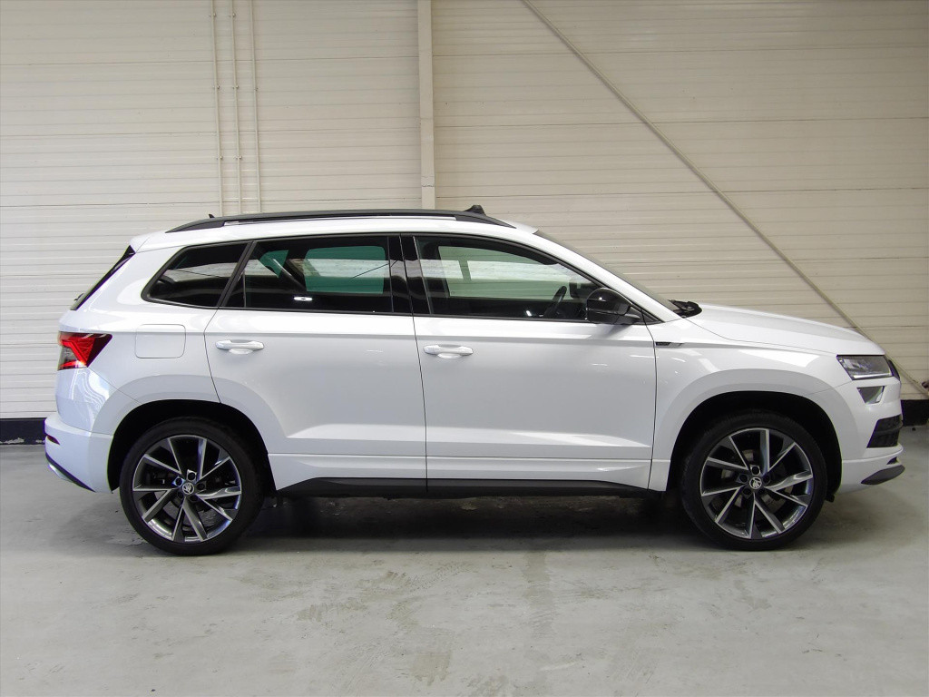 Skoda Karoq 1.5 tsi act greentech 150pk dsg-7 sportline business