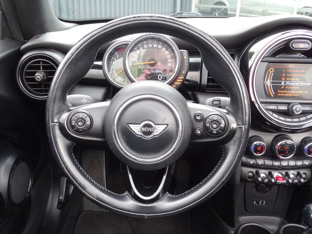 Mini Cooper Cabrio mini 1.5 chili serious business | cabriolet | led | lede