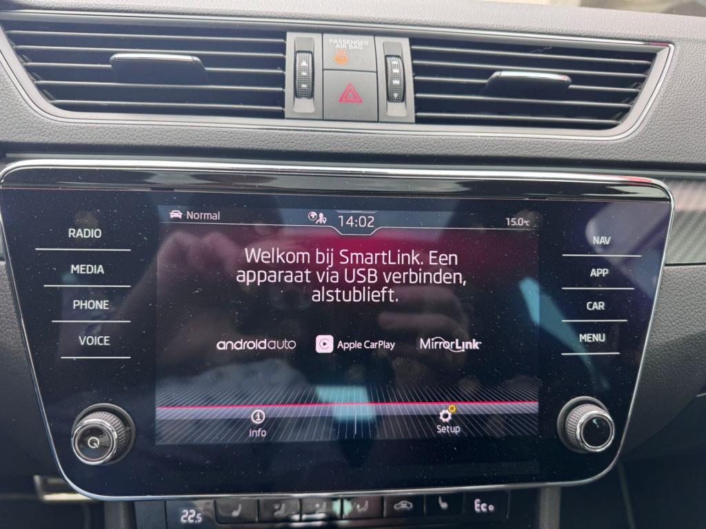 Skoda Superb combi 1.4 tsi iv sportline business