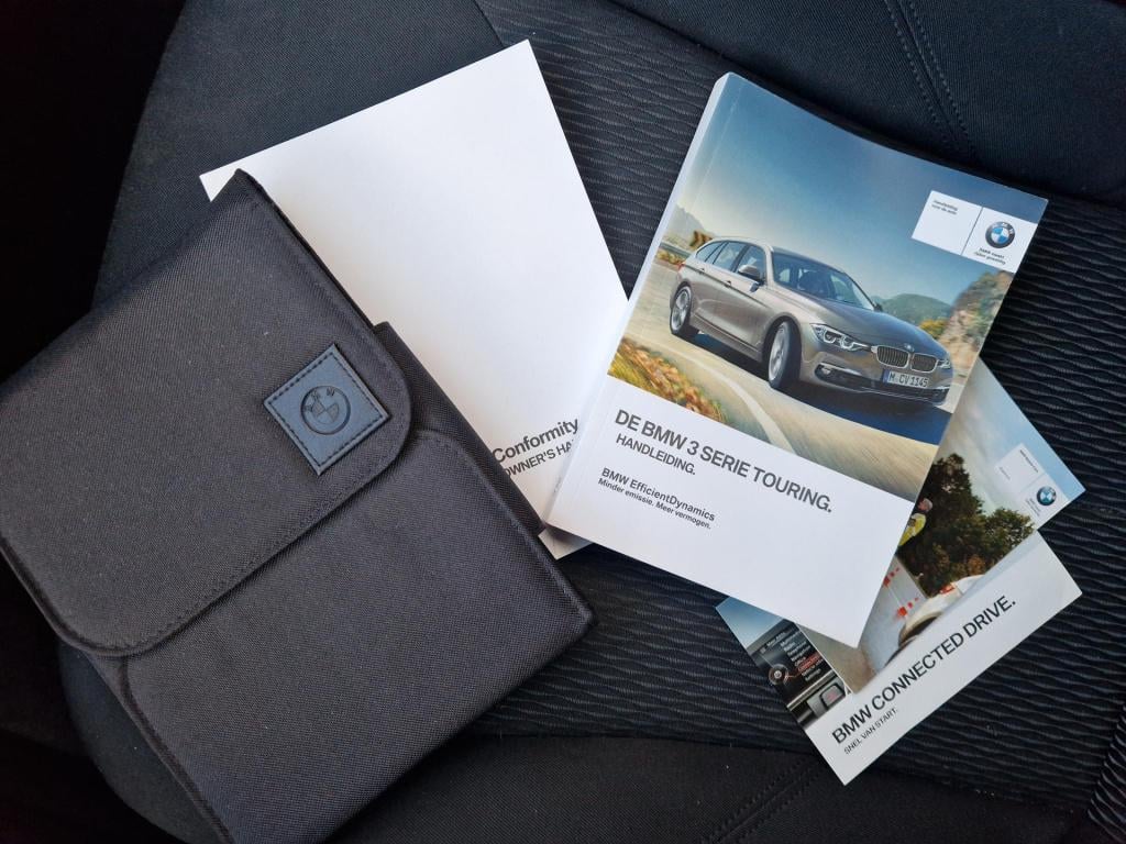 BMW 3-serie touring 320i corporate lease