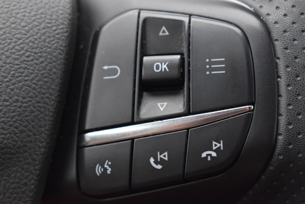 Ford Kuga 2.5 phev st-line | elektrisch wegklapbare trekhaak | climate cont