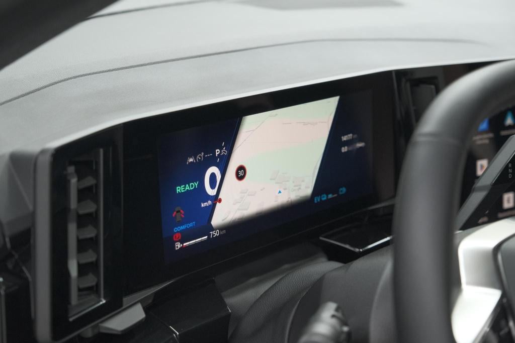 Renault Austral 1.2 e-tech full hybrid 200 techno esprit alpine | 1500 kg t