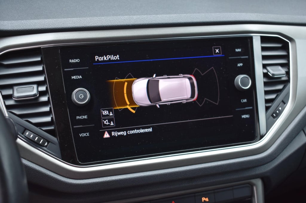 Volkswagen T-roc 1.0 tsi | virtual cockpit | trekhaak | apple carplay | and